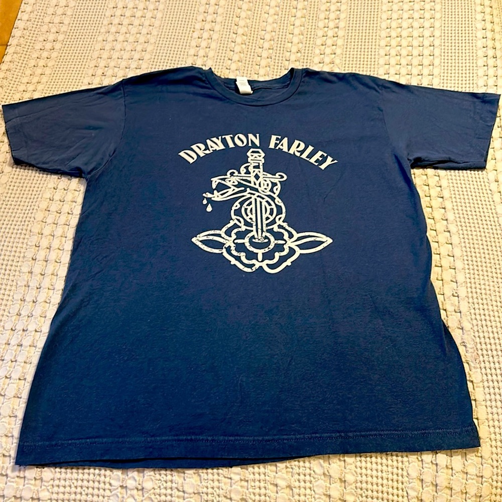 Blue tshirt